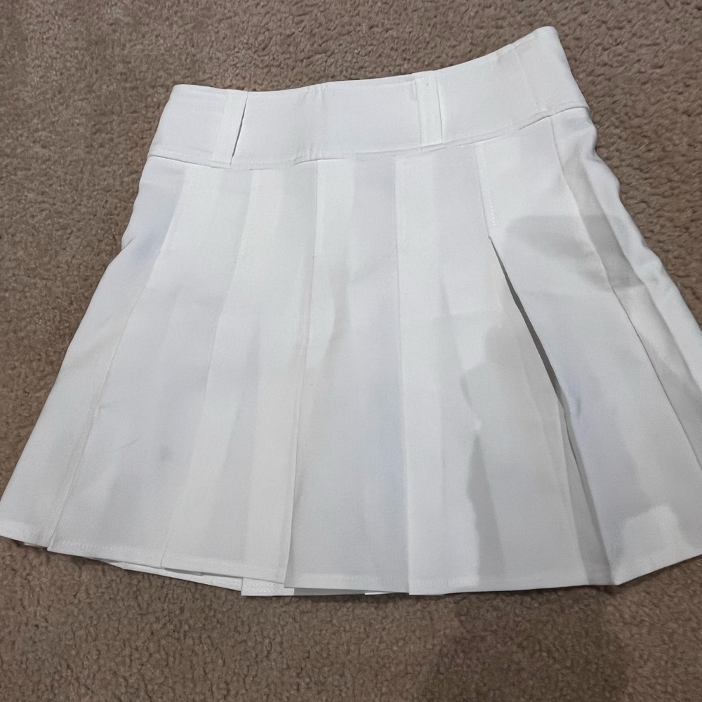 SHEIN White Tennis Skirt